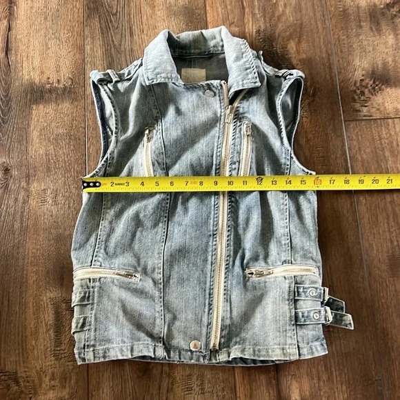 Rebecca Taylor Women’s sleeveless Zipper Denim Vest Size XS Jacket Lightwash - Picture 8 of 9